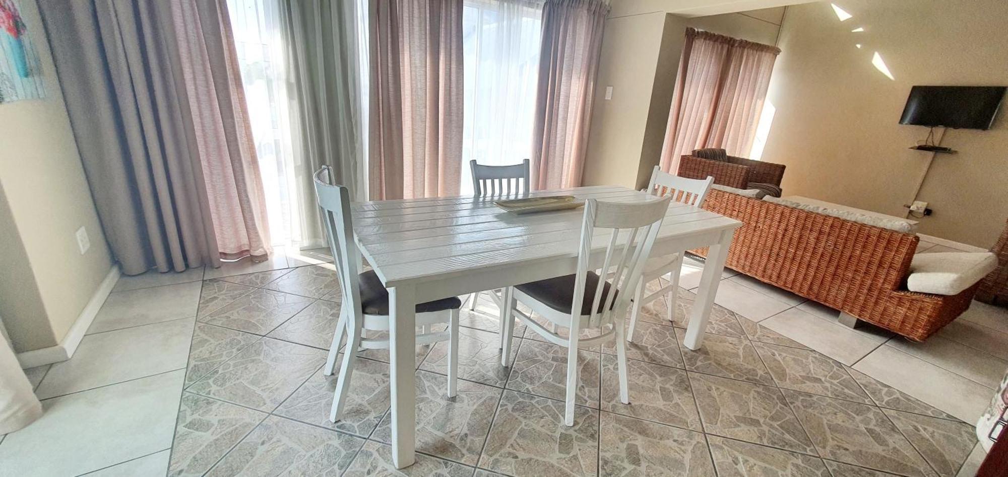 Point Village Hotel And Self Catering Mossel Bay Exterior photo