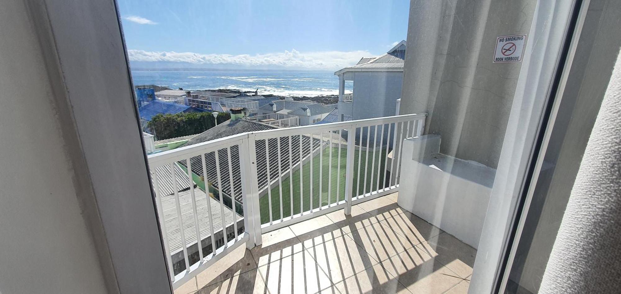 Point Village Hotel And Self Catering Mossel Bay Exterior photo